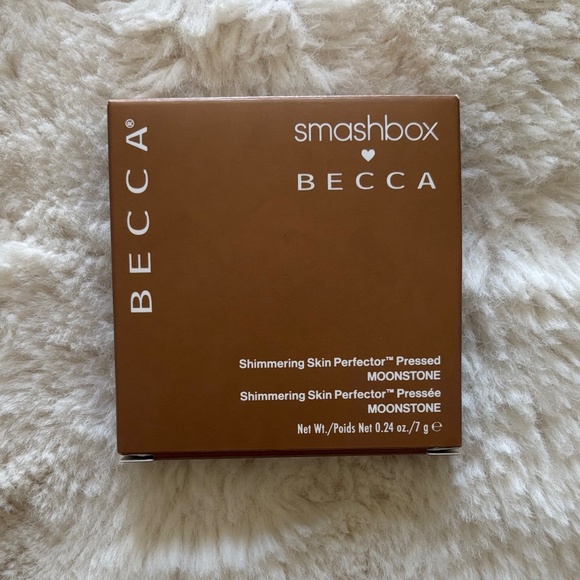 Smashbox X BECCA Shimmering Skin Perfector™ Pressed Highlighter (Moonstone) - Picture 4 of 5